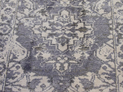 Oushak rug border detail