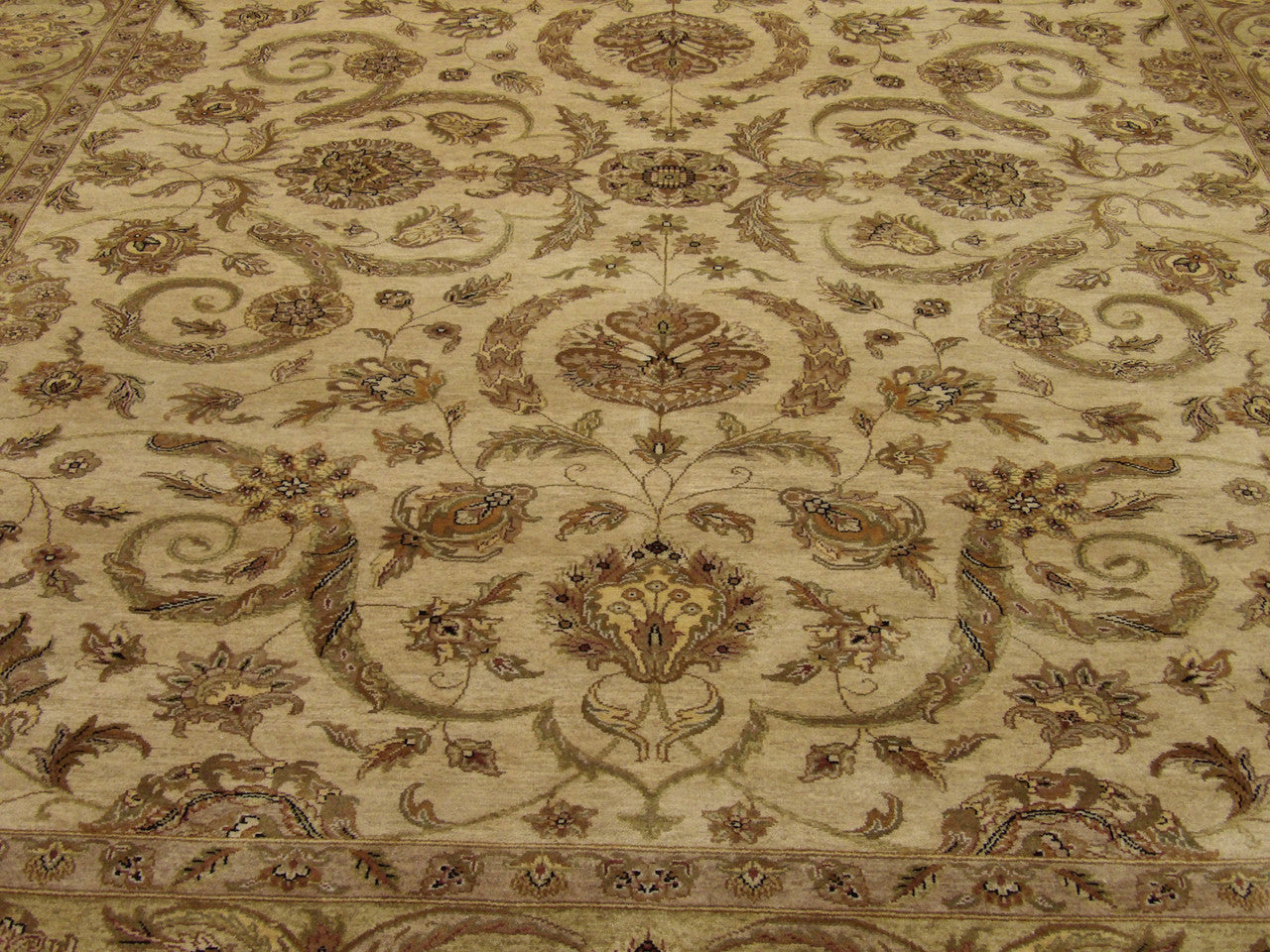 Back of Kashan hand-knotted rug