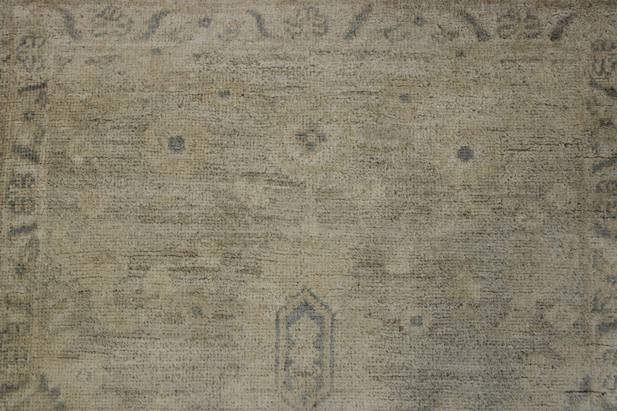 Full view of Oushak Chobi rug