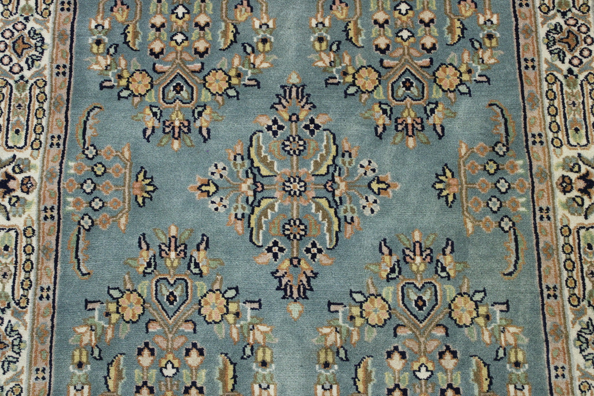 Back of Traditional Indo Sharookh hand-knotted rug