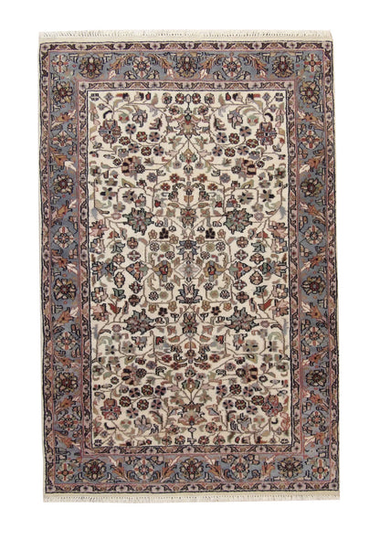 Traditional Heraki Design hand-knotted wool rug in Beige, full view