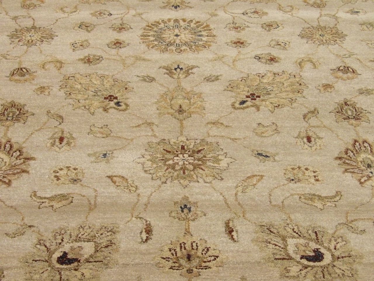Back of Agra Ziegler hand-knotted rug