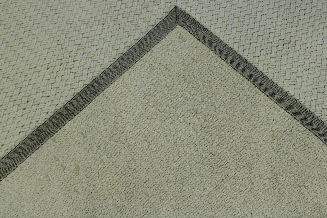 Full view of Modern Braided Plain Design rug