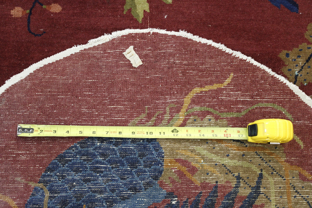 Traditional Antique Nicolson rug corner detail
