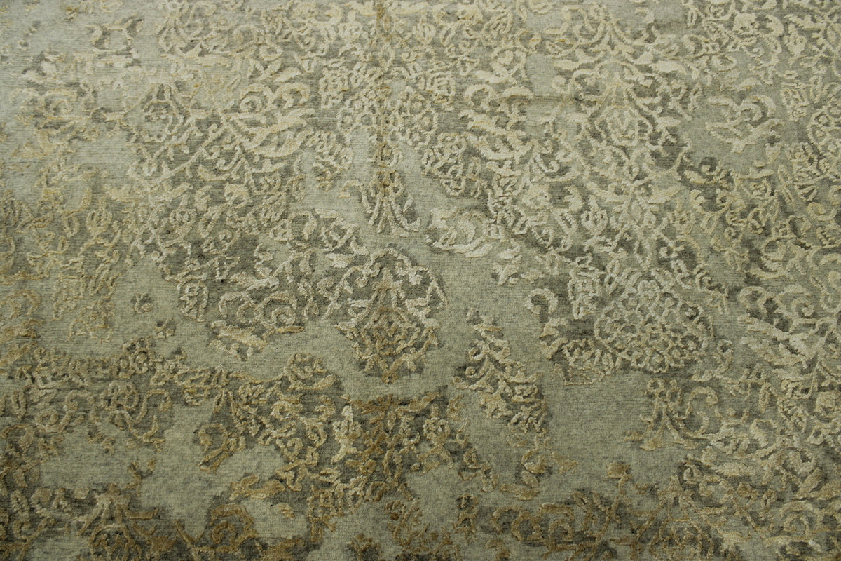 Transitional Abstract Broken Design rug border detail