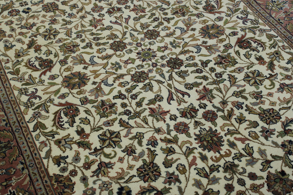 Beige & Pink Traditional Mahal Design rug in room setting