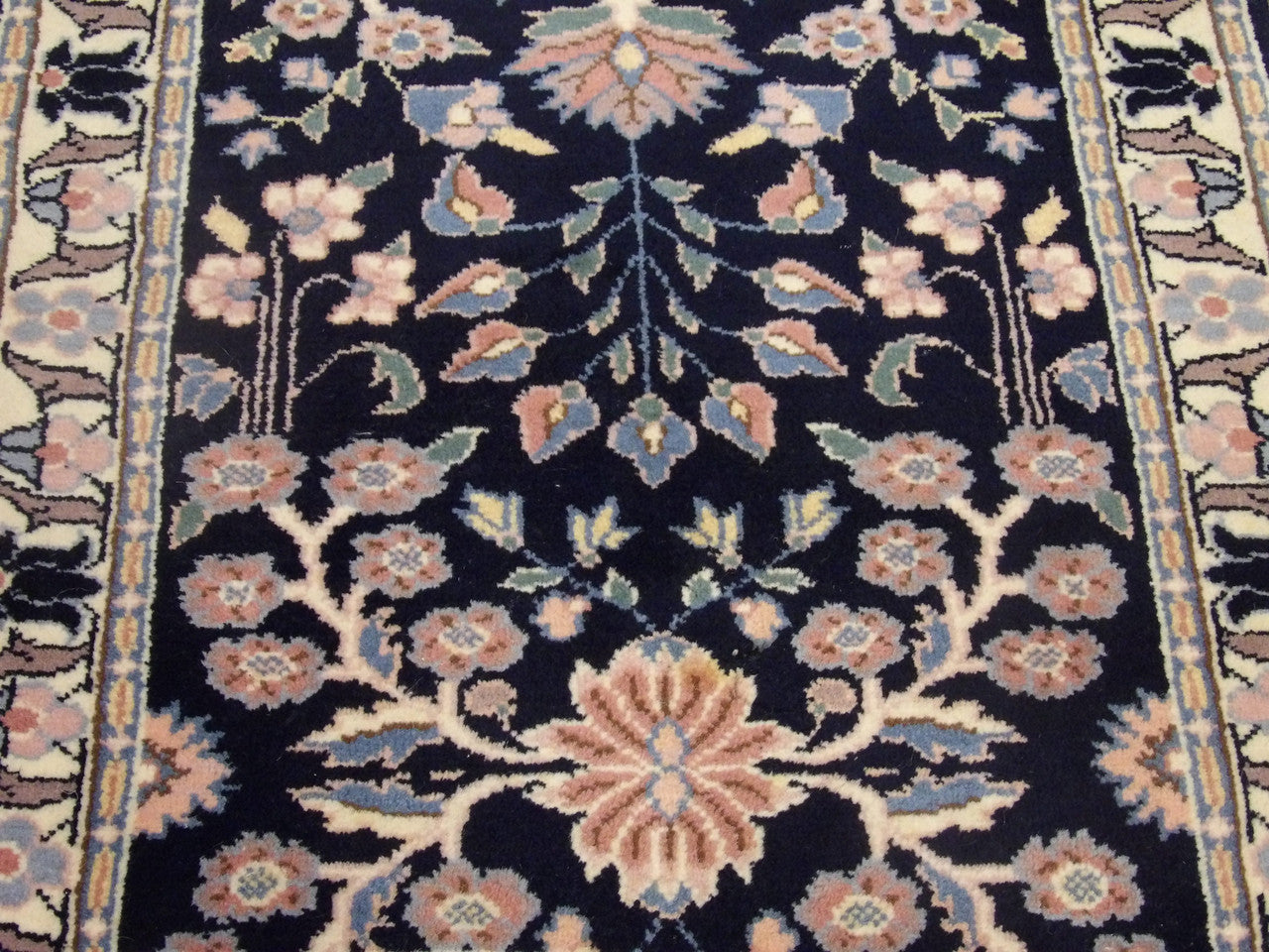 Persian Farahan rug border detail