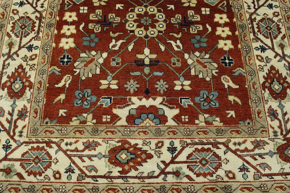 Tribal Heriz Design rug border detail
