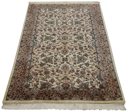 Persian Kashan rug border detail