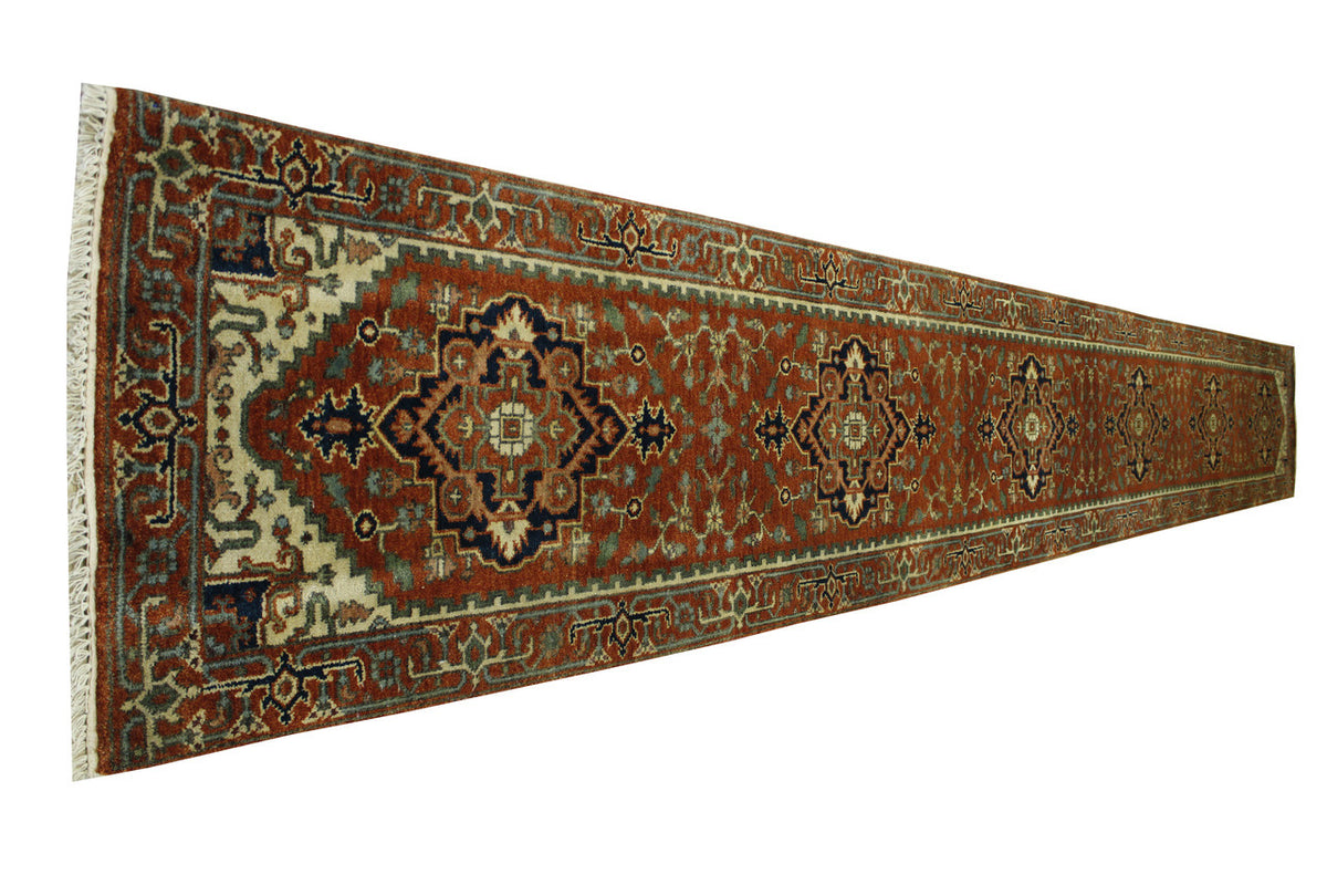 Tribal Indo Heriz rug border detail