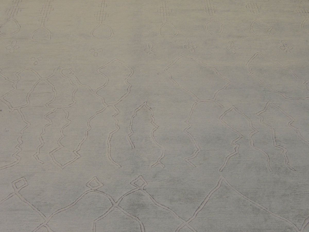 Back of hand-knotted Moroccan Tulu rug showing construction
