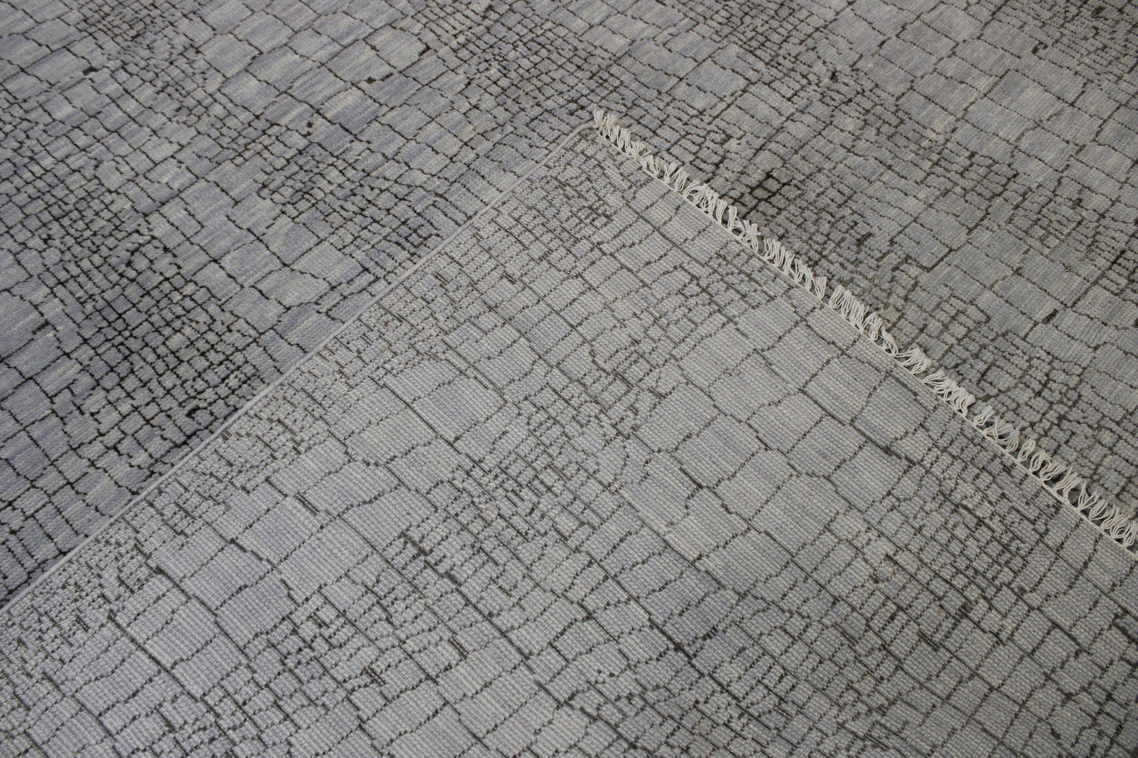 Modern Ikat Design rug corner detail