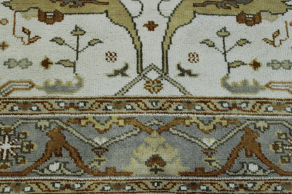 Oushak Ziegler rug border detail