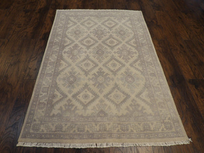 Close-up of wool pile, Gray & Beige rug