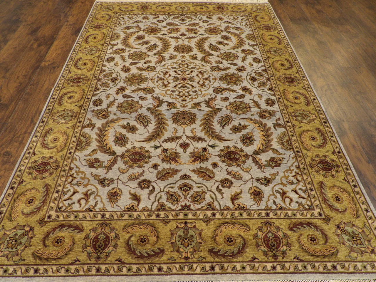 Fine Ziegler Tie Dye rug corner detail