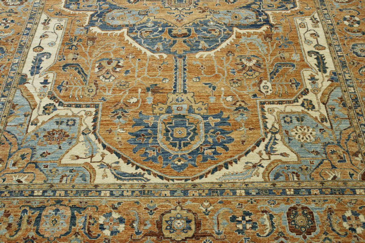 Oushak Heriz Chobi rug corner detail