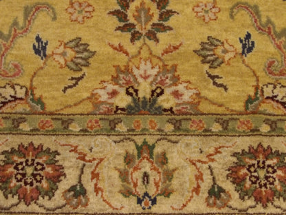 Kashan rug border detail