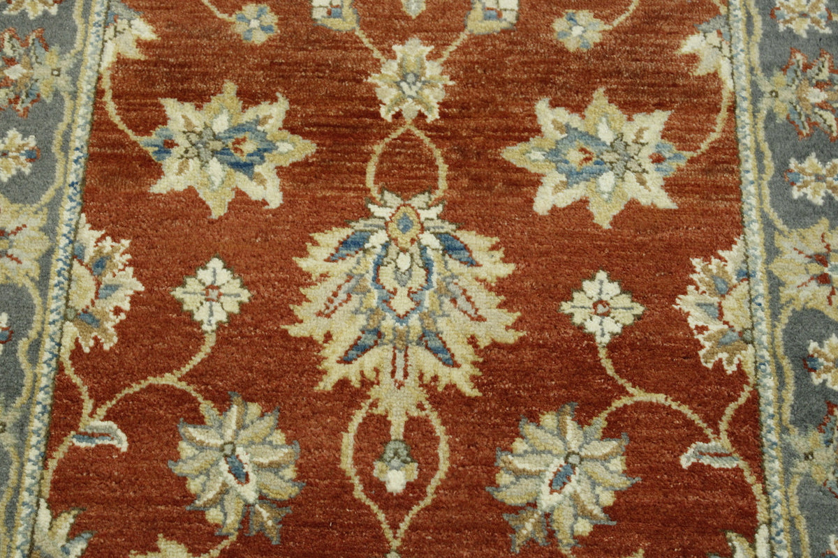 Traditional Indo Ziegler Chobi rug border detail