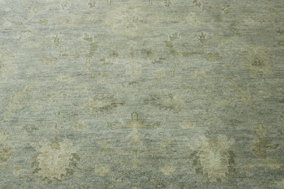 Oushak Ziegler rug corner detail