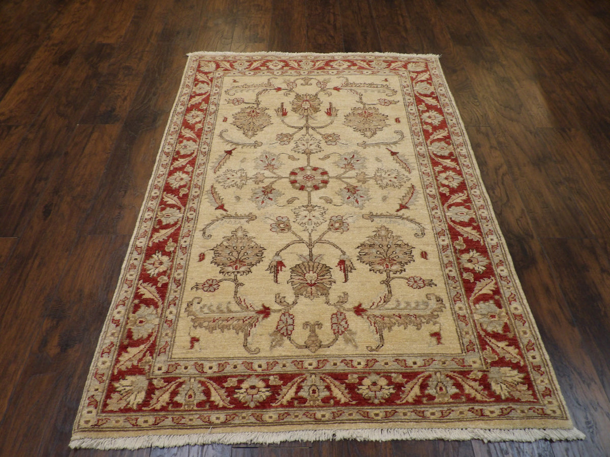 Chobi Oushak rug corner detail