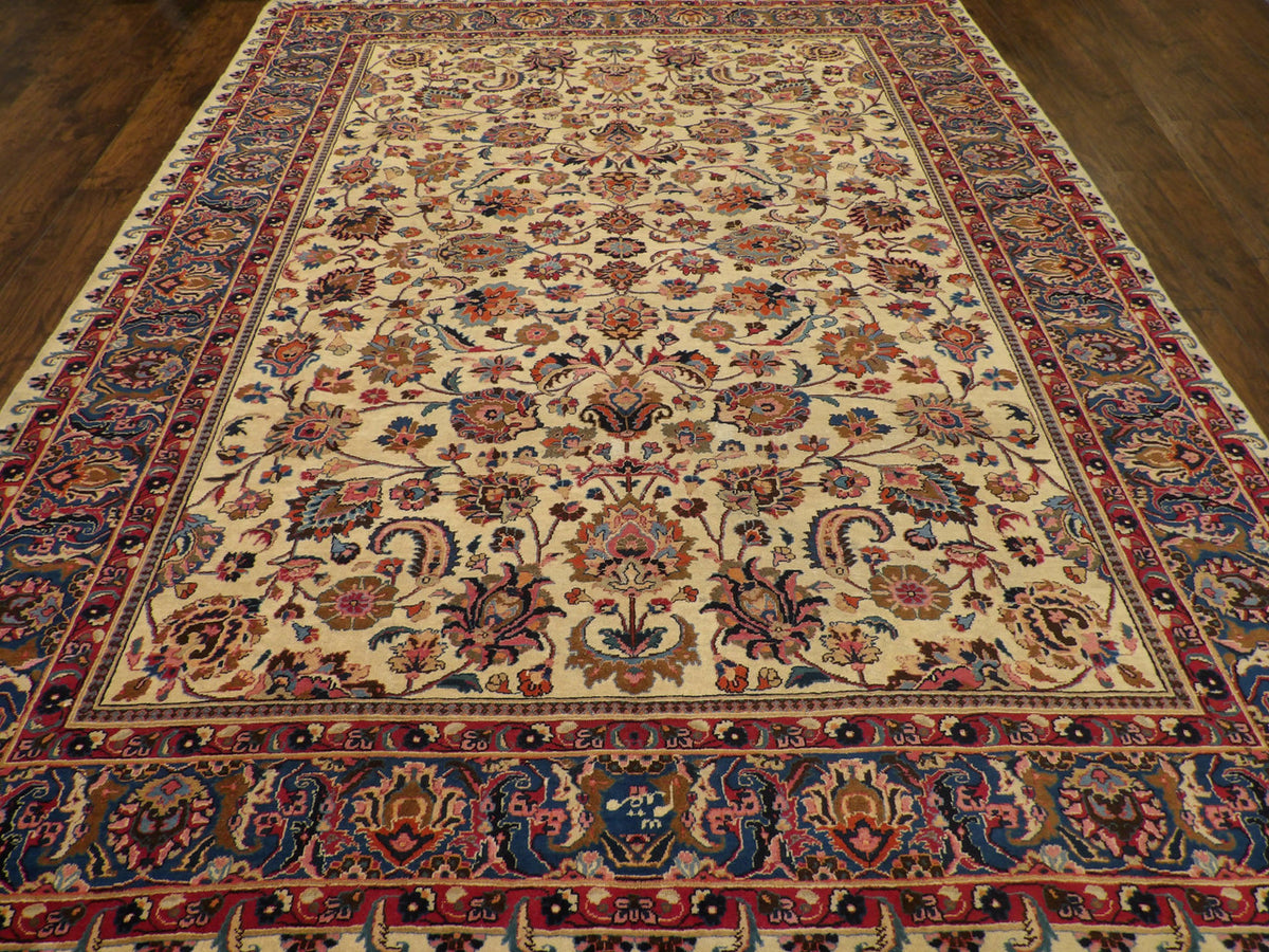 Persian Semi Antique Khorasan rug corner detail