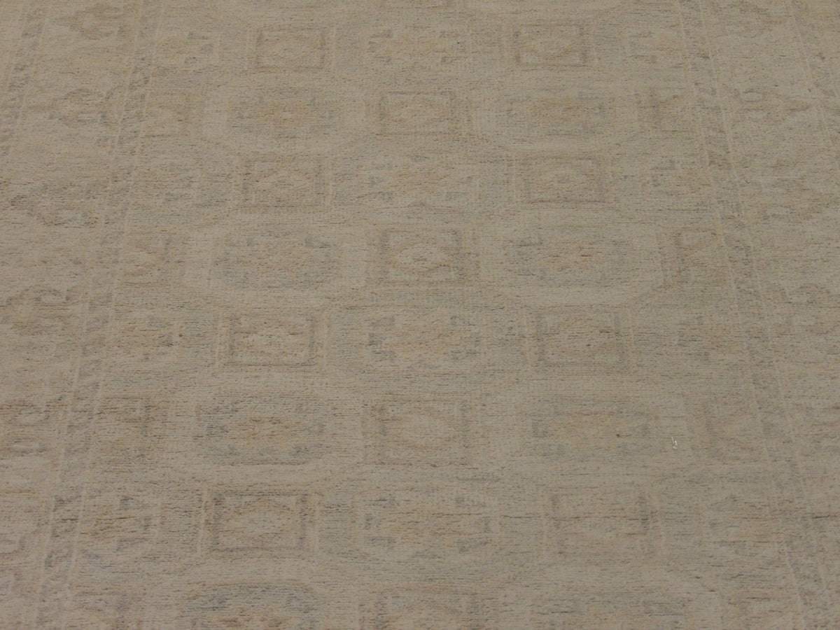 Back of Oushak Chobi Wash hand-knotted rug