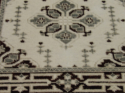 Ziegler Oushak rug border detail