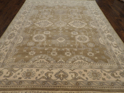 Close-up of wool pile, Green & Beige rug