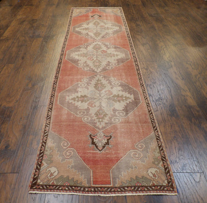 Vintage Antique Anatolian rug corner detail