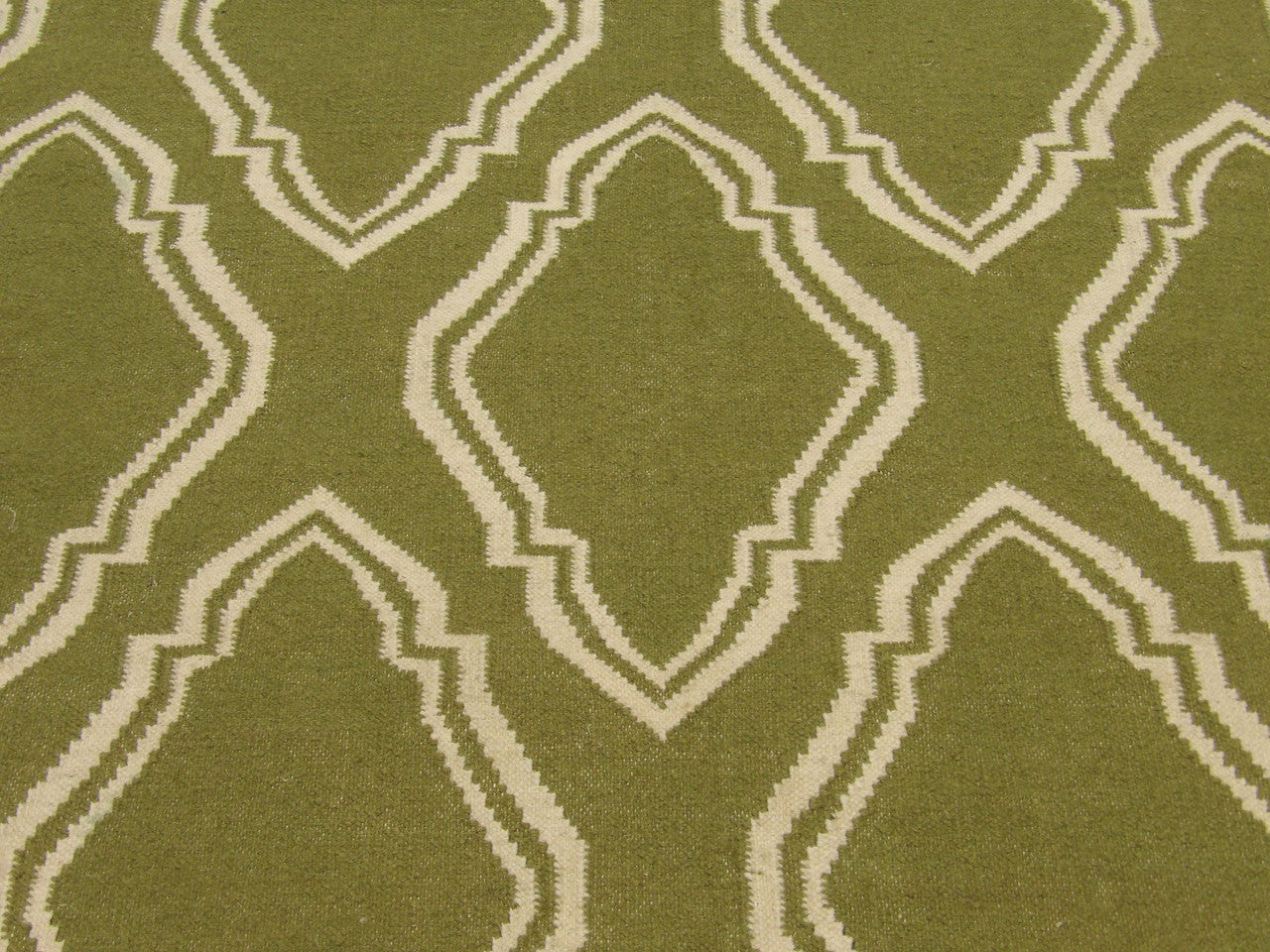 Coastal rug border detail