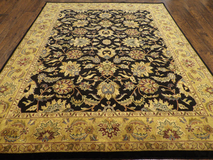 Close-up of wool pile, Black & Gold rug