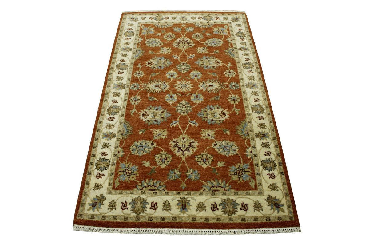 Close-up of wool pile, Beige & Rust rug