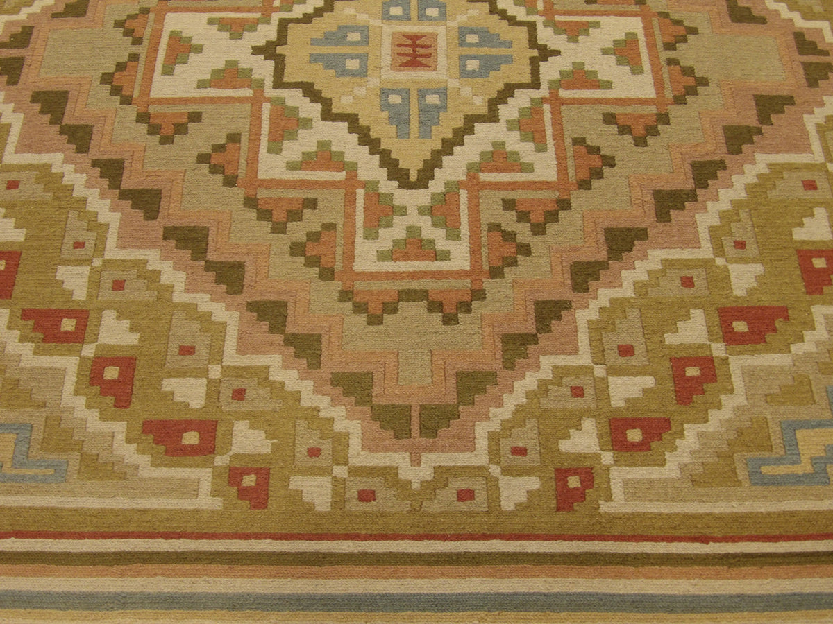 Tribal Soumak rug border detail