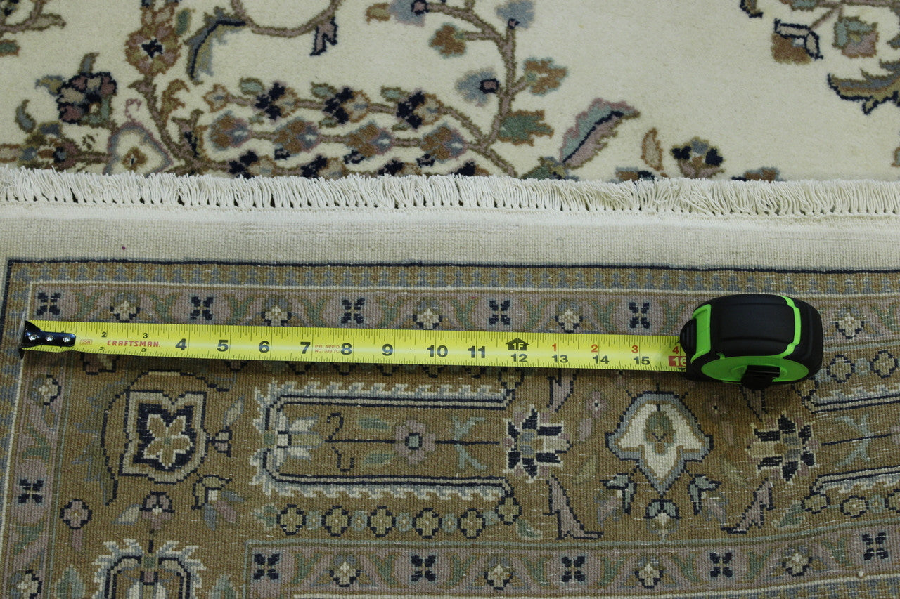 Traditional Farahan Design pattern detail