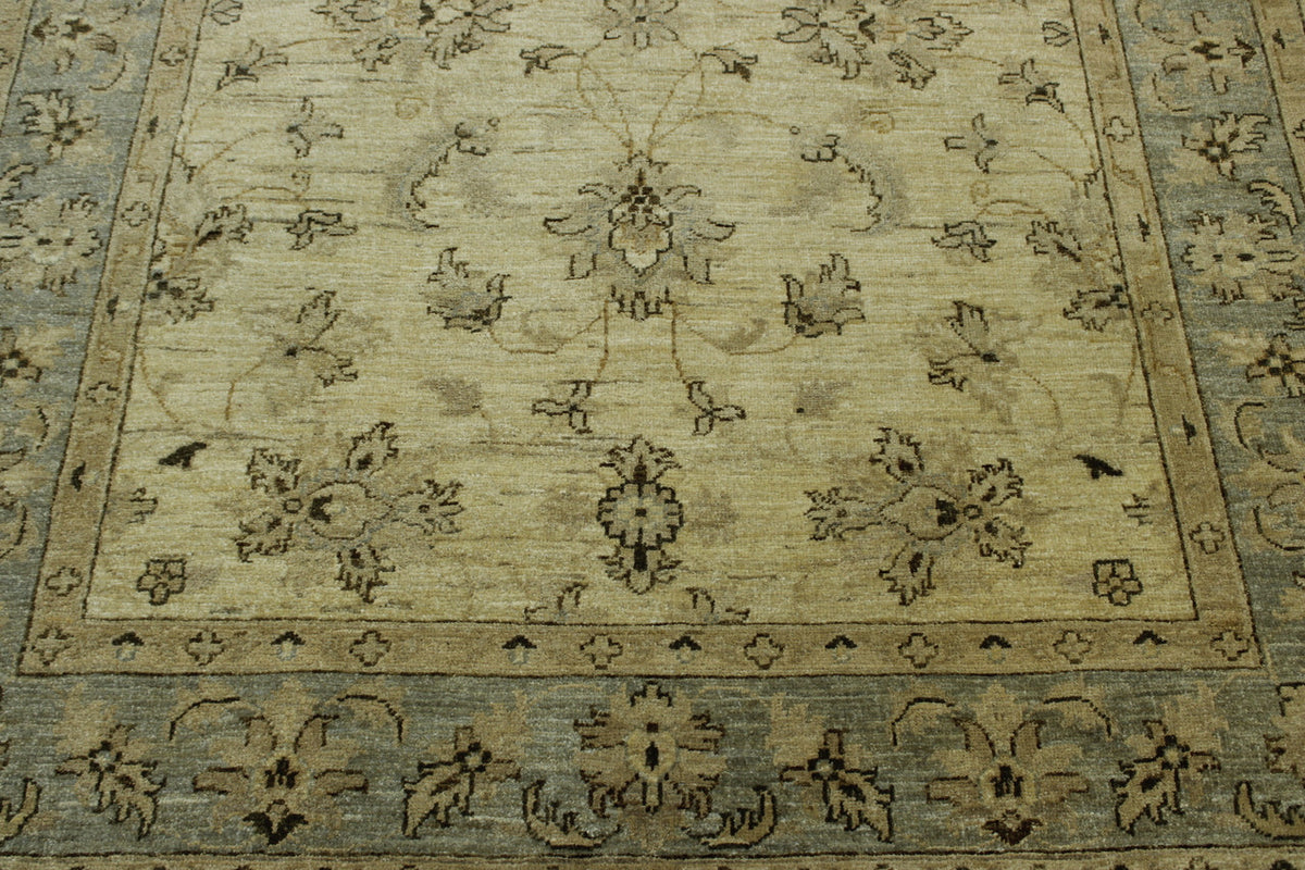 Back of Oushak Chobi Ziegler hand-knotted rug