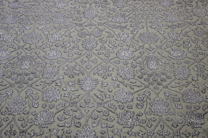 Traditional Haji Jalili rug border detail