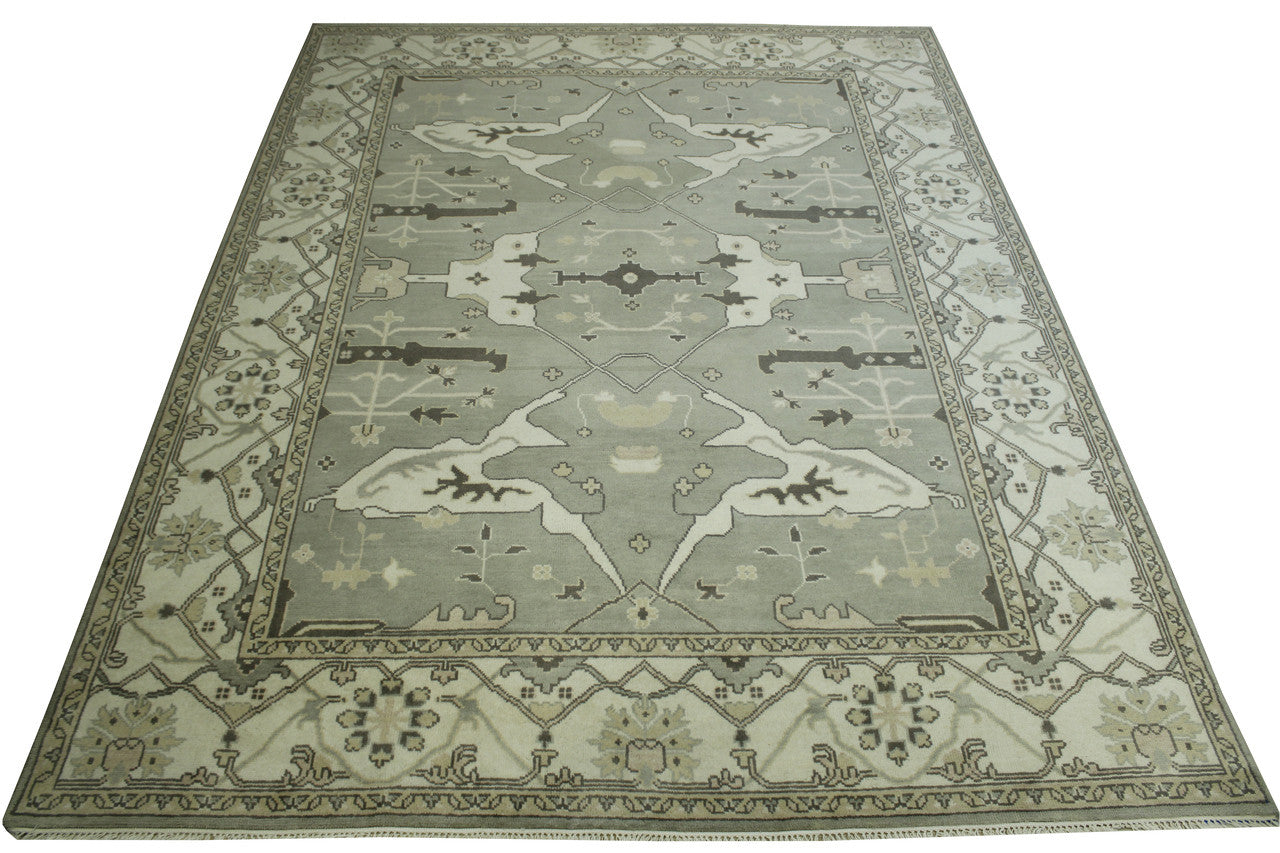 Oushak Ziegler rug border detail