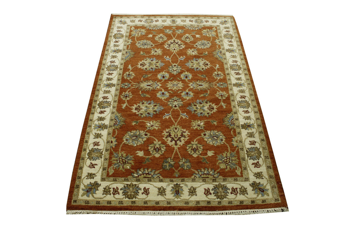 Oushak Agra Chobi pattern detail