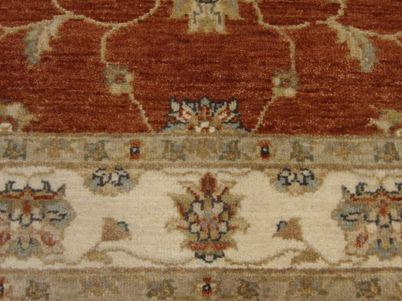 Indo Chobi Natural Dye rug border detail