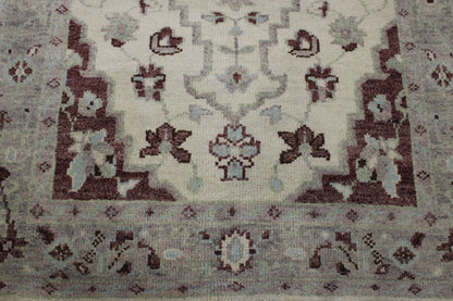 Tribal Heriz Oushak rug border detail