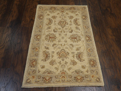 Close-up of wool pile on Oushak Chobie accent rug