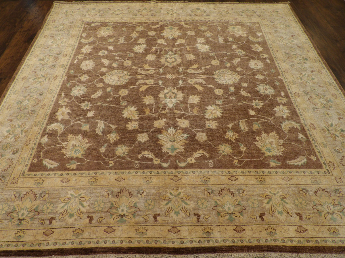 Oushak Chobi Wash rug corner detail