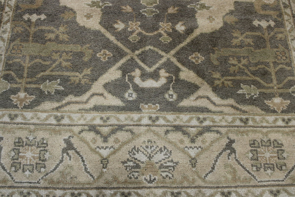 Close-up of wool pile, Green & Beige rug