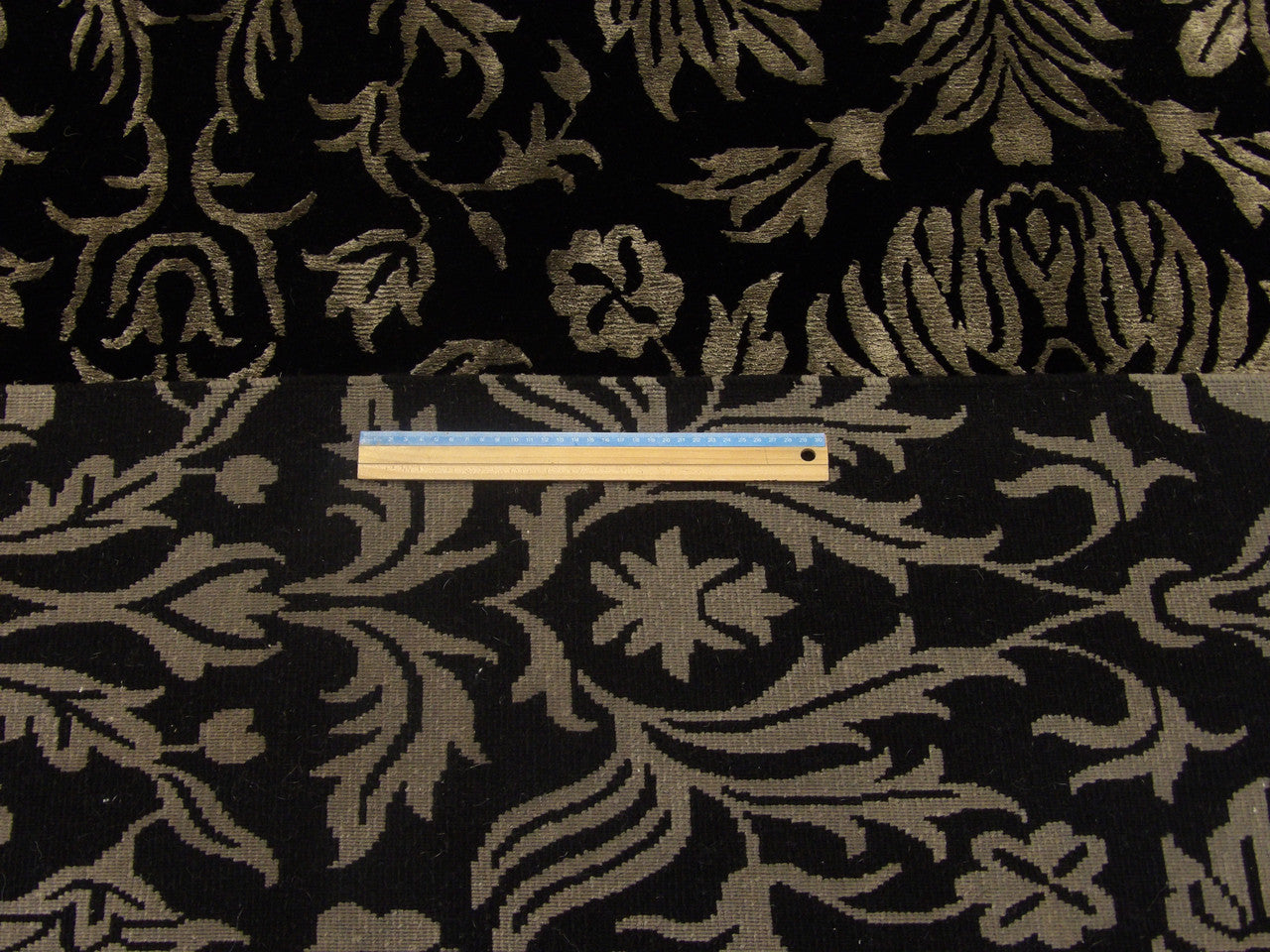 Black & Gray Transitional Carved Floral Design rug in room setting