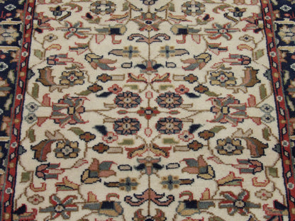 Wool texture close-up, small Persian Kashan rug