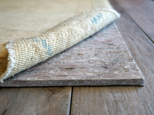 Rug pad thickness and material detail, felt with non-slip backing
