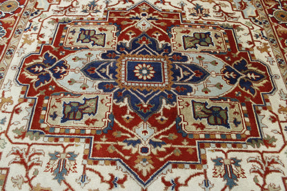 Tribal Heriz rug border detail