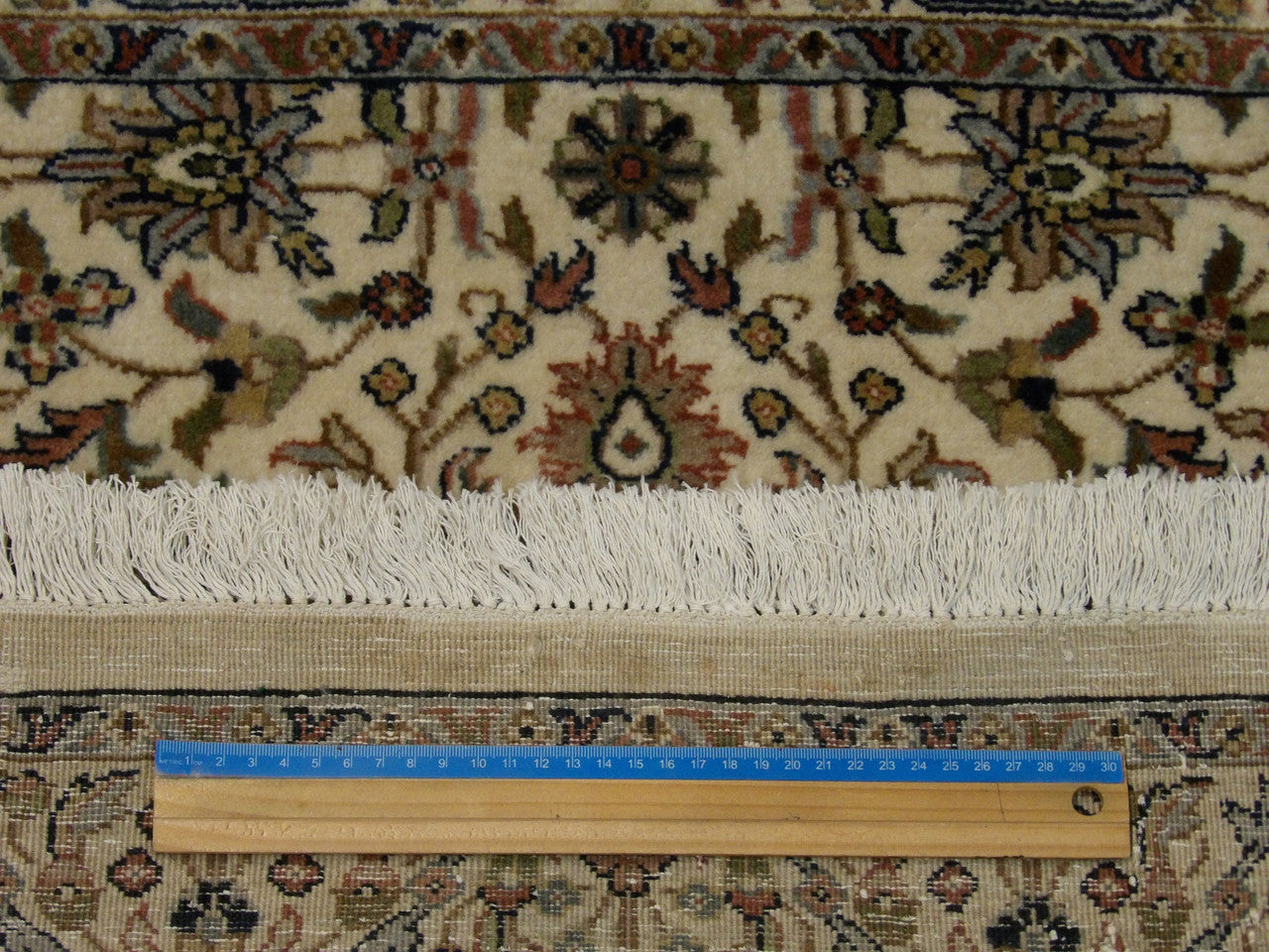 Ivory Fine Persian Kashan rug in room setting