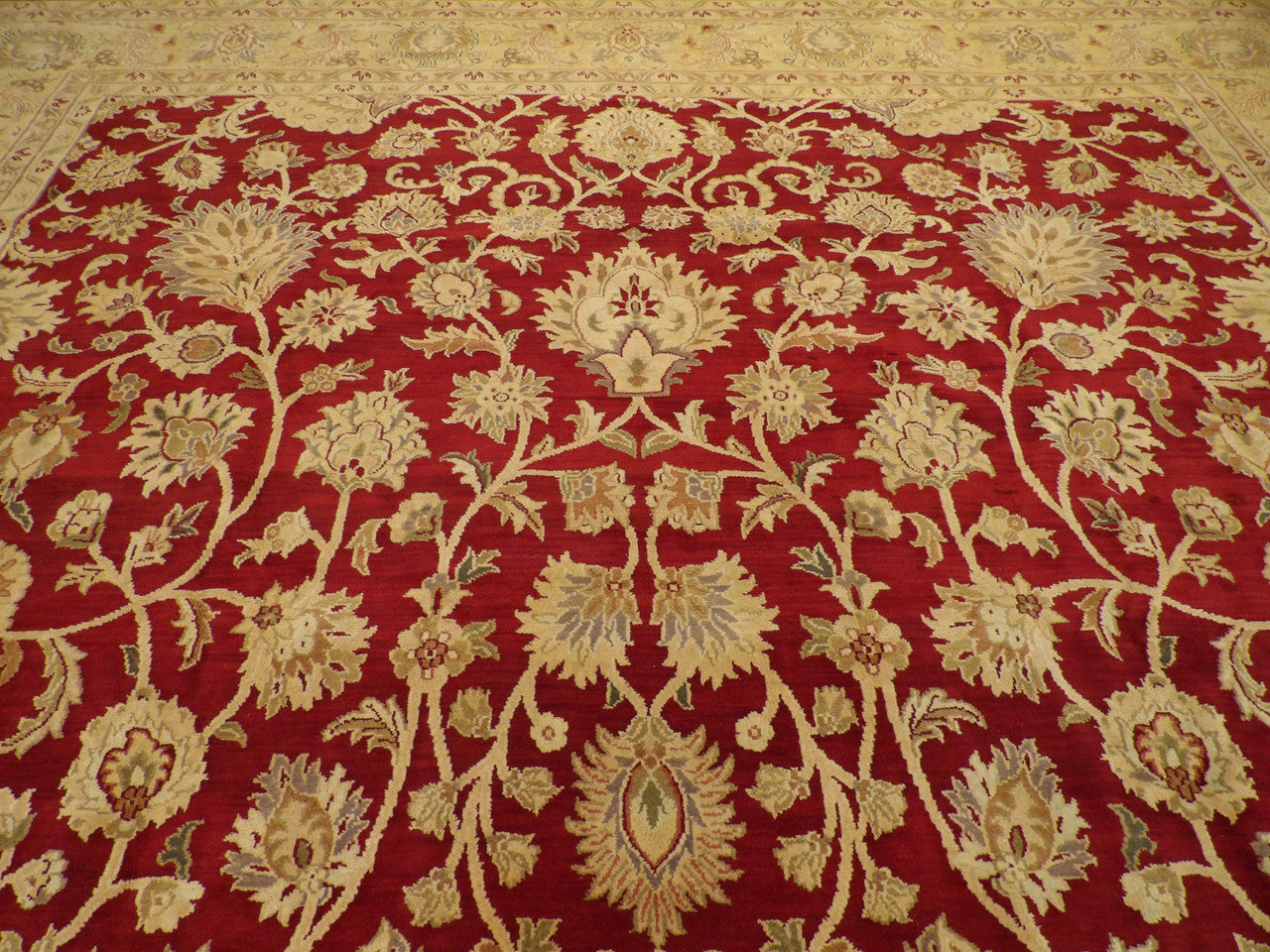 Back of Agra Ziegler hand-knotted rug