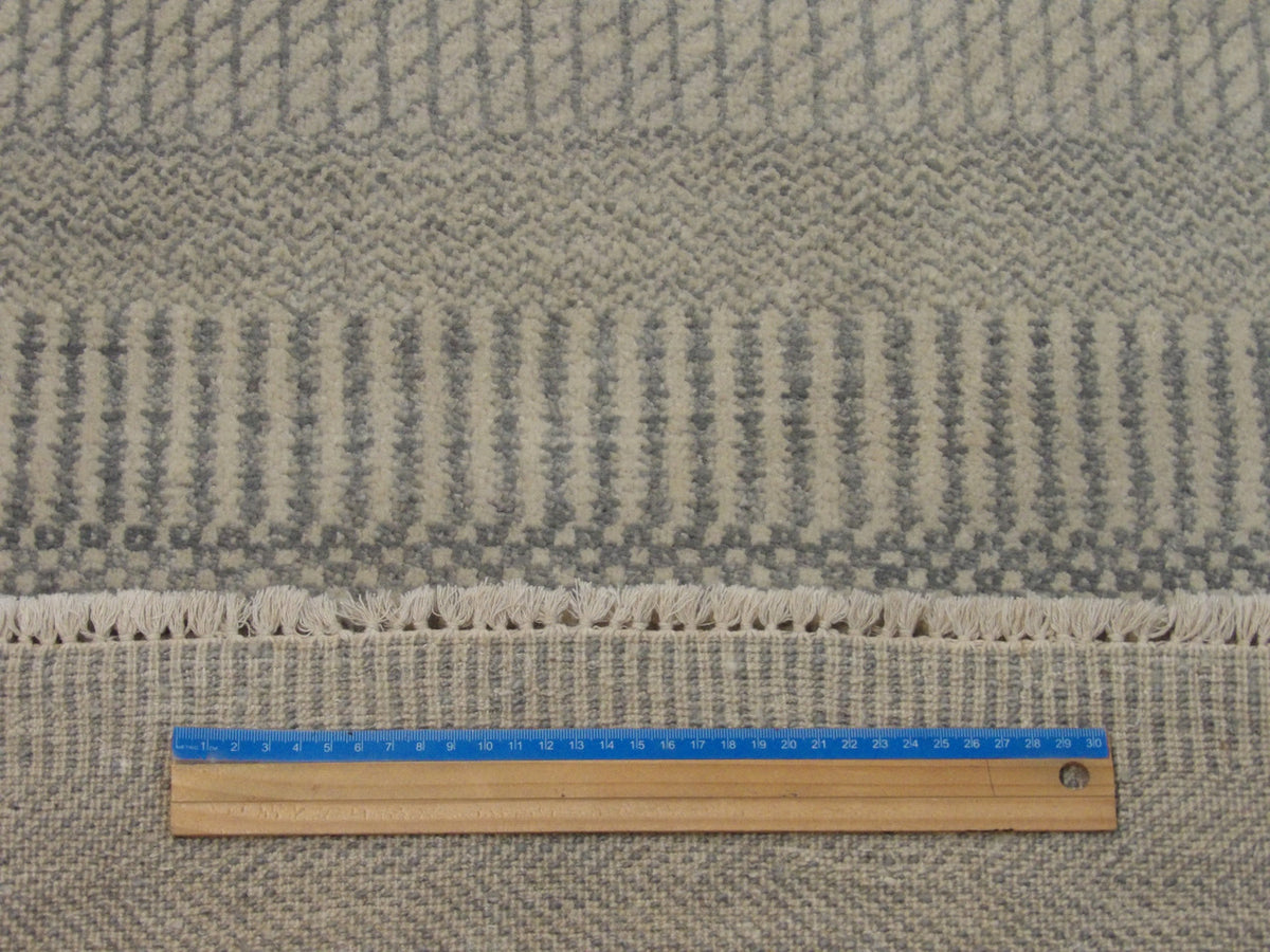 Full view of Indo modern grass design hand-knotted runner